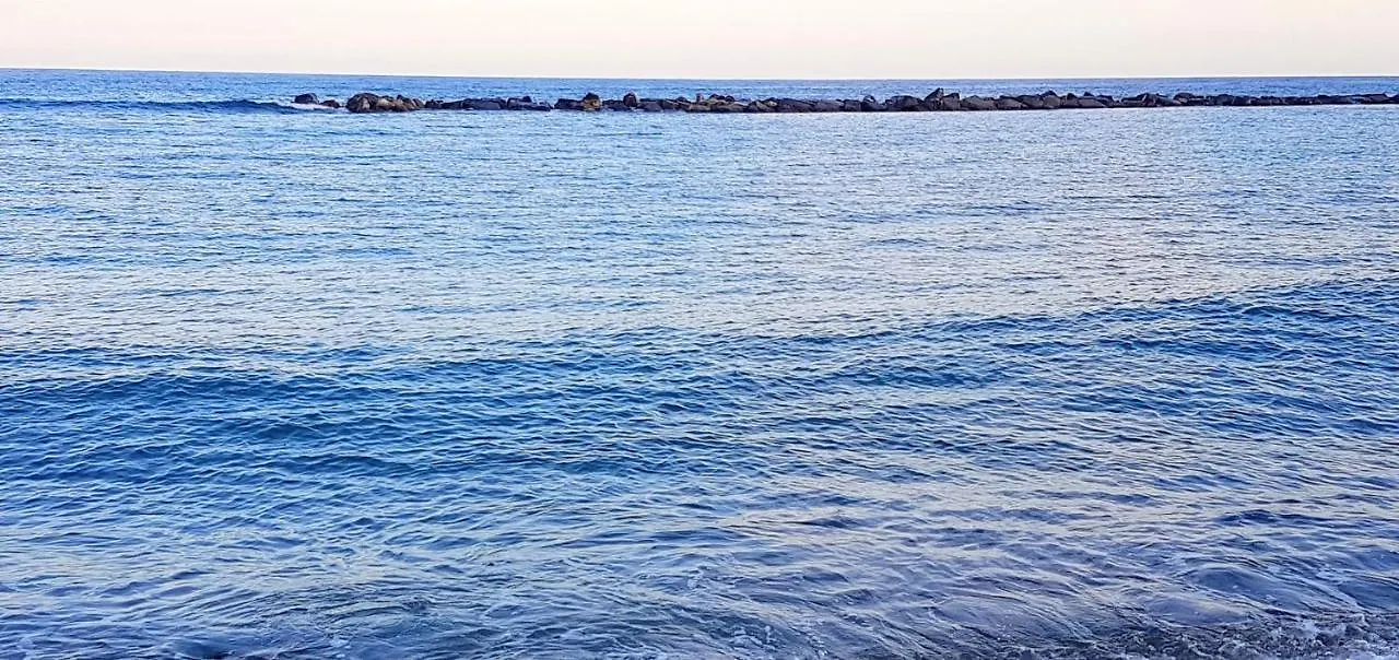 Vicino Al Mare In Centro Sulla Nuova Pista Ciclabile Apartment Imperia