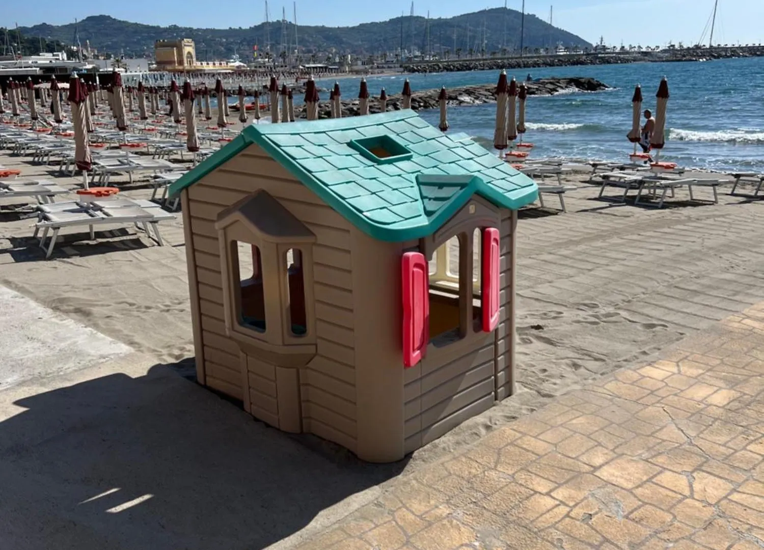 Vicino Al Mare In Centro Sulla Nuova Pista Ciclabile Apartment Imperia Italy